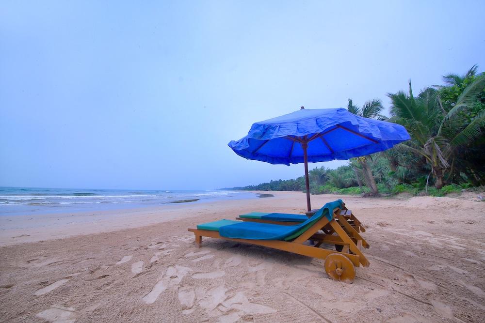 Rockside Beach Resort Bentota Exterior photo